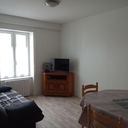 Appartement A 50M De La Plage Saint-Michel-en-Greve ภายนอก รูปภาพ